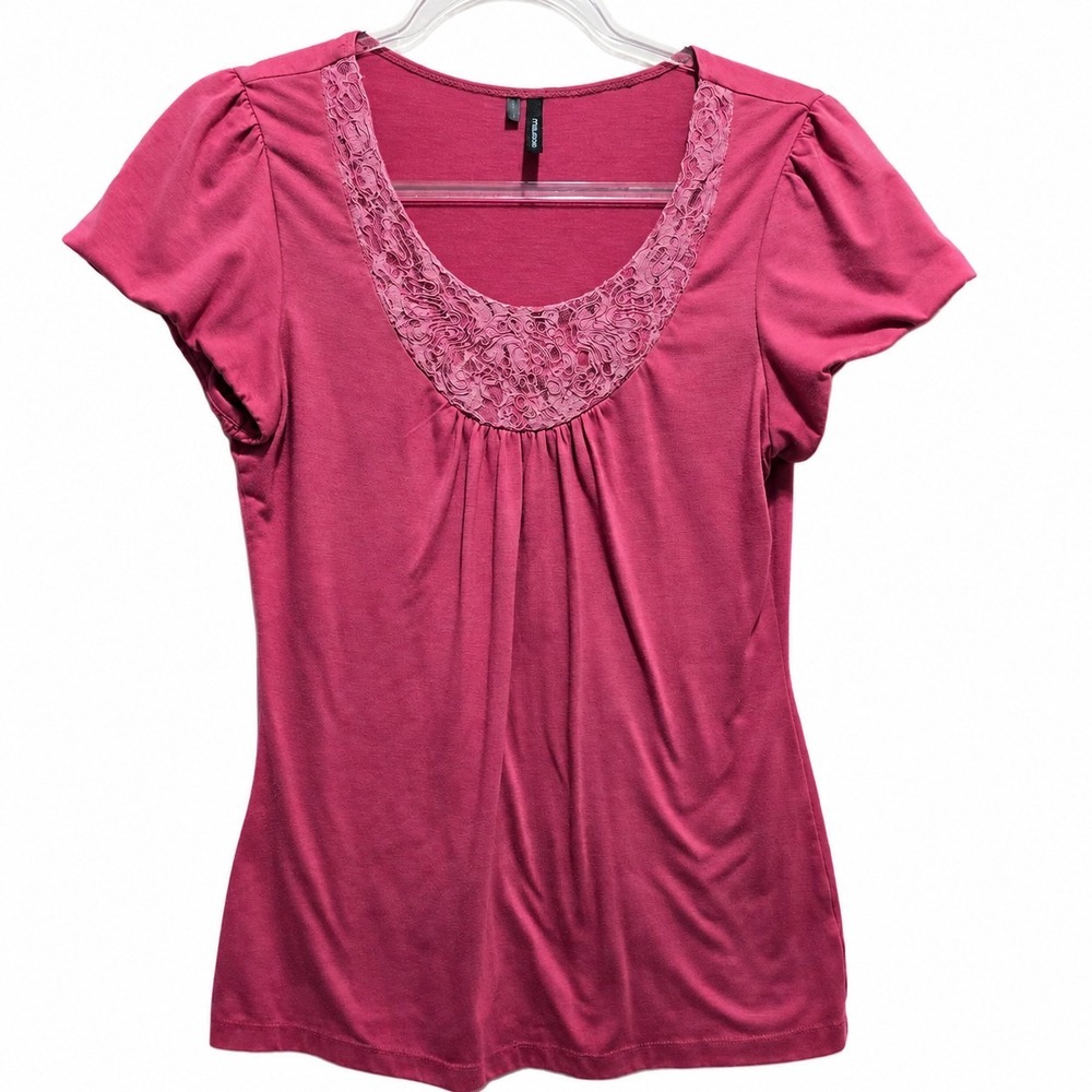 Maurices Y2K Women's Medium Pink Lace Trim Scoop Neck Short Sleeve Blouse Top